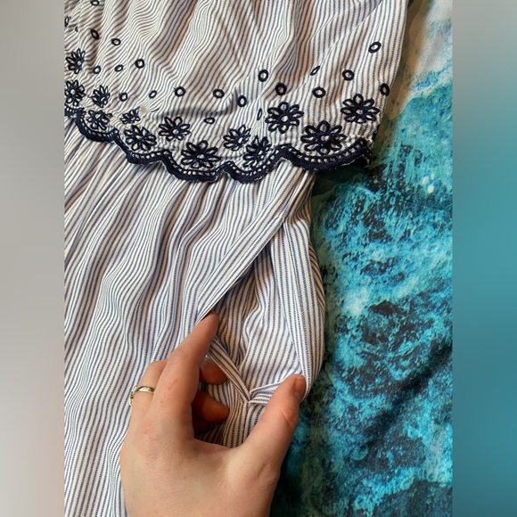 Jessica Simpson Pinstripe Jumpsuit / Romper - Picture 5 of 8